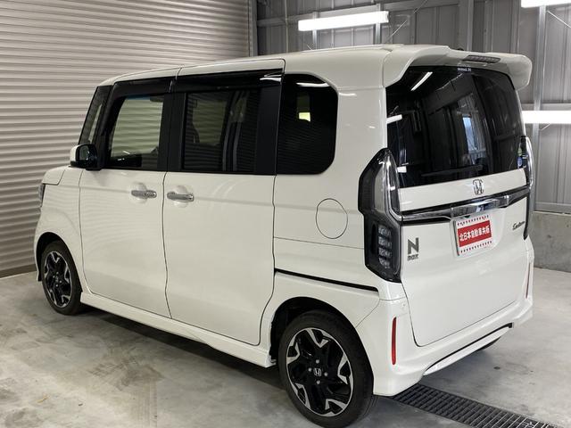 Ｎ－ＢＯＸカスタム Ｇ・Ｌターボホンダセンシング　４ＷＤ　Ｄ保証　２年車検付・ホンダセンシング・ナビ・ＴＶ・ＣＤ／ＤＶＤ／ＢＴ・Ｂカメラ・スマートキー・純正エアロ・Ｗパワスラ・レーダークルコン・パドルシフト・シートヒーター・ＥＴＣ・ハーフレザーシート（11枚目）