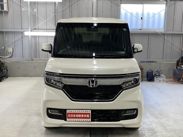 Ｎ－ＢＯＸカスタム Ｇ・Ｌターボホンダセンシング　４ＷＤ　Ｄ保証　２年車検付・ホンダセンシング・ナビ・ＴＶ・ＣＤ／ＤＶＤ／ＢＴ・Ｂカメラ・スマートキー・純正エアロ・Ｗパワスラ・レーダークルコン・パドルシフト・シートヒーター・ＥＴＣ・ハーフレザーシート（16枚目）