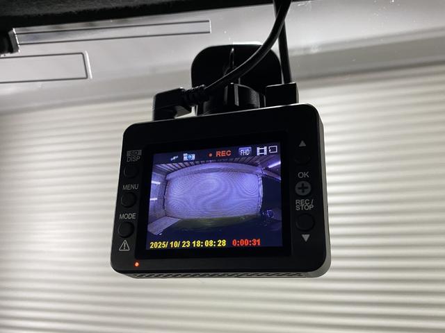 タフト G 4WD C保証 2年車検(付)・スマアシ・衝突軽減ブレーキ・CD/DVD・Bカメラ・キーフリー・スカイフィールトップ・シートヒーター・ETC・ドラレコ前後・コーナーセンサー・Pスタート・LED(31枚目)