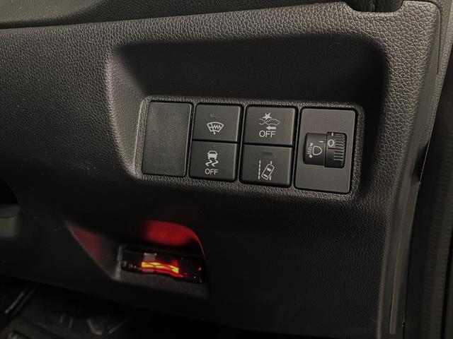 シャトル ハイブリッド ホンダセンシング 4WD B保証 2年車検(付)・ホンダセンシング・衝突軽減ブレーキ・ナビ・CD/BT・Bカメラ・レーダークルコン・ETC・スマートキー・Pスタート・ワイパーデアイサー・VSA(28枚目)