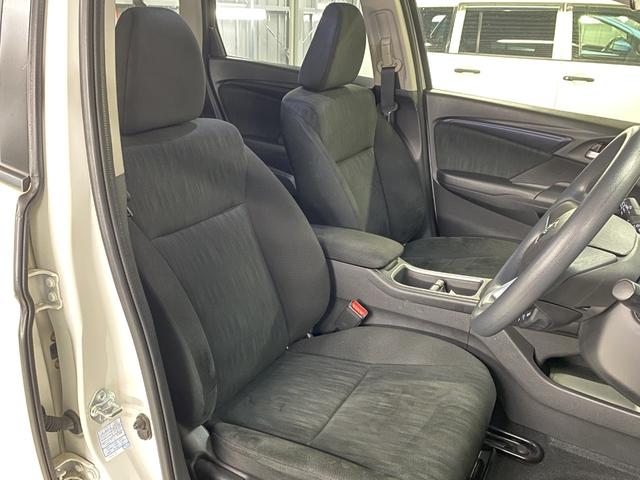 シャトル ハイブリッド ホンダセンシング 4WD B保証 2年車検(付)・ホンダセンシング・衝突軽減ブレーキ・ナビ・CD/BT・Bカメラ・レーダークルコン・ETC・スマートキー・Pスタート・ワイパーデアイサー・VSA(31枚目)