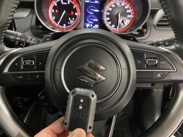 スイフト ハイブリッドRS 4WD C保証 2年車検(付)・デュアルセンサーブレーキS・ナビ・TV・CD/DVD・パドルシフト・レーダークルコン・シートヒーター・キーレススタート・Pスタート・VDC・LED(23枚目)