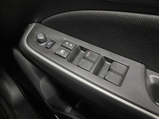 スイフト ハイブリッドRS 4WD C保証 2年車検(付)・デュアルセンサーブレーキS・ナビ・TV・CD/DVD・パドルシフト・レーダークルコン・シートヒーター・キーレススタート・Pスタート・VDC・LED(24枚目)