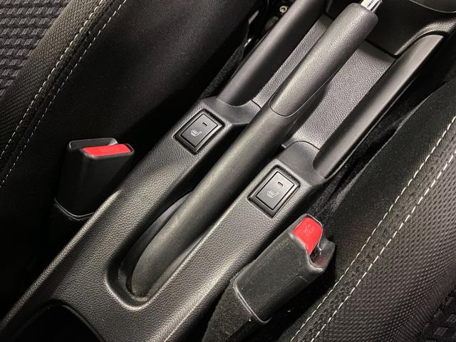 スイフト ハイブリッドRS 4WD C保証 2年車検(付)・デュアルセンサーブレーキS・ナビ・TV・CD/DVD・パドルシフト・レーダークルコン・シートヒーター・キーレススタート・Pスタート・VDC・LED(27枚目)