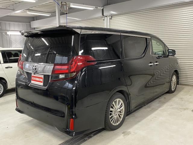 アルファード 2.5S 4WD 2年車検(付)・11インチナビ・TV・CD/DVD/BT・Bカメラ・フリップダウン・スマートキー・Pスタート・純正エアロ・Wパワスラ・8人乗り・ETC・エンスタ・LED(13枚目)