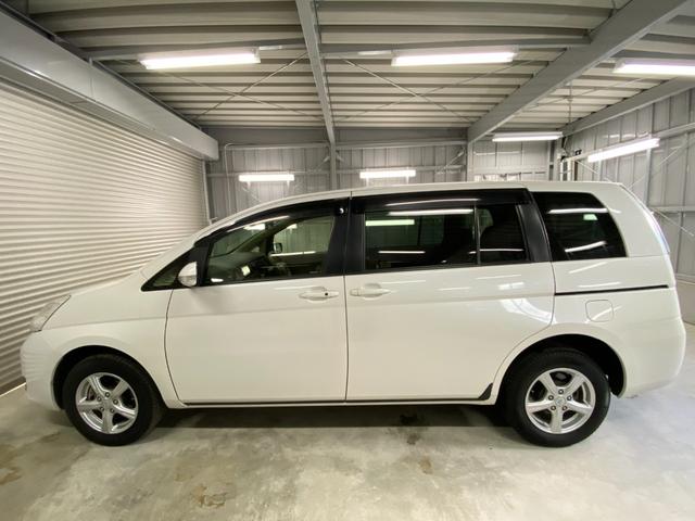 アイシス Ｌ　４ＷＤ　２年車検（付）・メモリーナビ・ＴＶ・ＣＤ／ＤＶＤ・Ｂカメラ・スマートキー・ＥＴＣ・パワスラ・寒冷地仕様・Ｐスタート・７人乗り・コーナーセンサー・ミラーウインカー（10枚目）