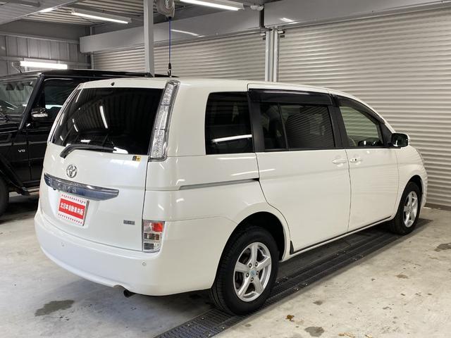 アイシス Ｌ　４ＷＤ　２年車検（付）・メモリーナビ・ＴＶ・ＣＤ／ＤＶＤ・Ｂカメラ・スマートキー・ＥＴＣ・パワスラ・寒冷地仕様・Ｐスタート・７人乗り・コーナーセンサー・ミラーウインカー（13枚目）