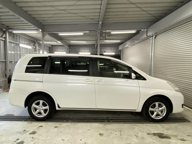 アイシス Ｌ　４ＷＤ　２年車検（付）・メモリーナビ・ＴＶ・ＣＤ／ＤＶＤ・Ｂカメラ・スマートキー・ＥＴＣ・パワスラ・寒冷地仕様・Ｐスタート・７人乗り・コーナーセンサー・ミラーウインカー（14枚目）