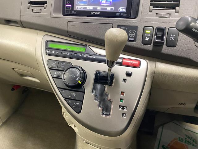 アイシス Ｌ　４ＷＤ　２年車検（付）・メモリーナビ・ＴＶ・ＣＤ／ＤＶＤ・Ｂカメラ・スマートキー・ＥＴＣ・パワスラ・寒冷地仕様・Ｐスタート・７人乗り・コーナーセンサー・ミラーウインカー（23枚目）