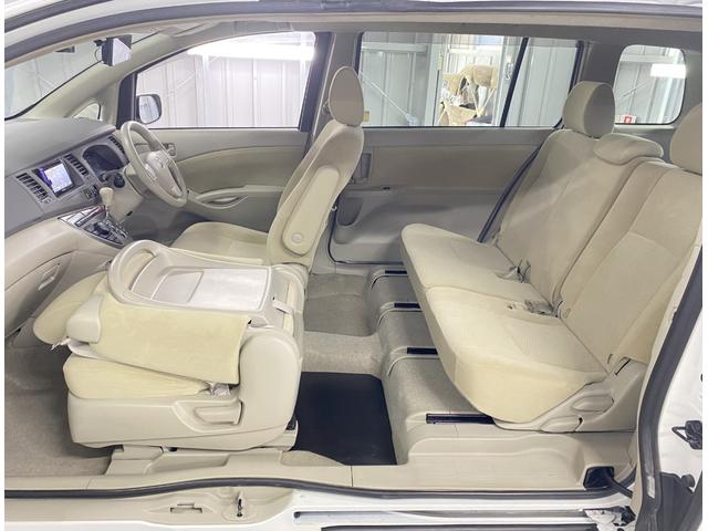 アイシス Ｌ　４ＷＤ　２年車検（付）・メモリーナビ・ＴＶ・ＣＤ／ＤＶＤ・Ｂカメラ・スマートキー・ＥＴＣ・パワスラ・寒冷地仕様・Ｐスタート・７人乗り・コーナーセンサー・ミラーウインカー（32枚目）