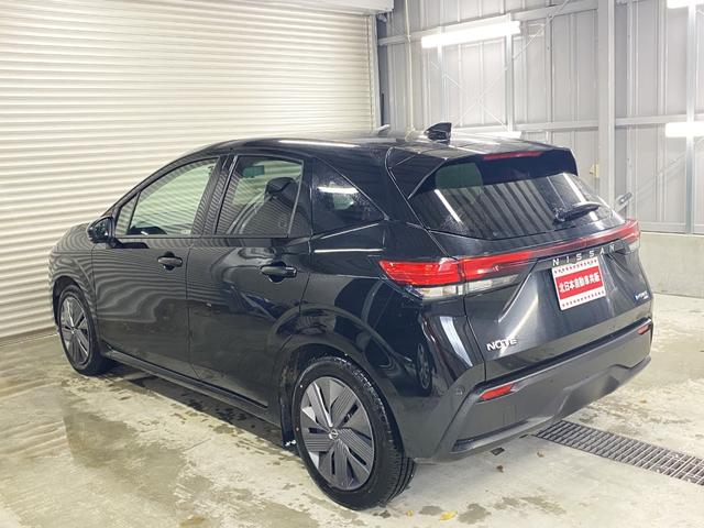 ノート Ｘ　ＦＯＵＲ　４ＷＤ　Ｃ保証　２年車検（付）・衝突軽減ブレーキ・ナビ・ＴＶ・ＢＴ・Ｂカメラ・アラウンドビュー・インテリキー・Ｐスタート・プロパイロット・ステアリングヒーター・シートヒーター・ＥＴＣ・ＢＳＭ（11枚目）