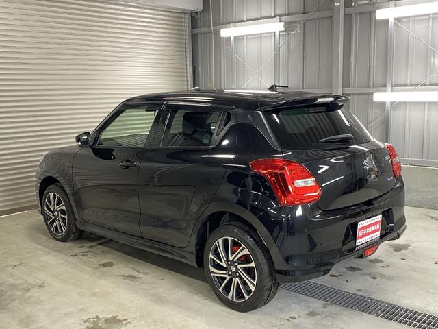 スイフト ハイブリッドRS 4WD B保証 2年車検(付)・デュアルセンサーブレーキS・キーレススタート・レーダークルコン・シートヒーター・コーナーセンサー・パドルシフト・VDC・Pスタート・LED・ミラーヒーター(11枚目)