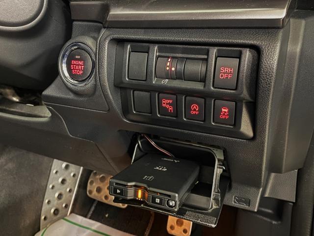 インプレッサスポーツ ２．０ｉ－Ｓアイサイト　４ＷＤ　２年車検（付）・アイサイト・衝突軽減Ｂ・ＣＤ／ＤＶＤ／ＢＴ・Ｂ／Ｓカメラ・キーレスアクセス・ＥＴＣ・レーダークルコン・ＳＩドライブ・Ｐスタート・ＶＤＣ・ＳＲＨ・ＢＳＭ・パドルシフト・ＬＥＤ（27枚目）