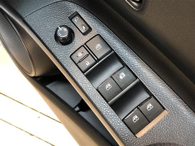 シエンタ Ｇ　衝突被害軽減　ウォークスルー　ＶＳＣ　リアカメラ　ＬＥＤライト　デュアルパワースライドドア　４ＷＤ車　キーフリーシステム　フルセグＴＶ　ＡＡＣ　パワーウインドウ　ＤＶＤ　ナビ＆ＴＶ　ＥＴＣ車載器（15枚目）
