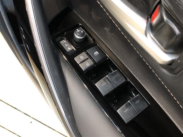 カローラツーリング ハイブリッド ダブルバイビー バックモニタ- LEDヘッド 横滑り防止装置 クルーズコントロール 寒冷地仕様 スマートキー AC AW エアバッグ ドラレコ ETC車載器 イモビライザー ABS パワーウィンドウ 4WD パワステ(15枚目)