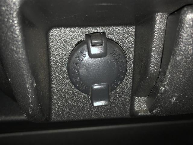 ハイエースバン ＤＸ　ドラレコ　寒冷地仕様車　横滑り防止　イモビ　４ＷＤ　バックカメラ　キーレス　運転席エアバッグ　ミュージックプレイヤー接続可　パワーウインドウ　ＡＢＳ　エアコン　パワステ　助手席エアバッグ　ベンチシート（24枚目）