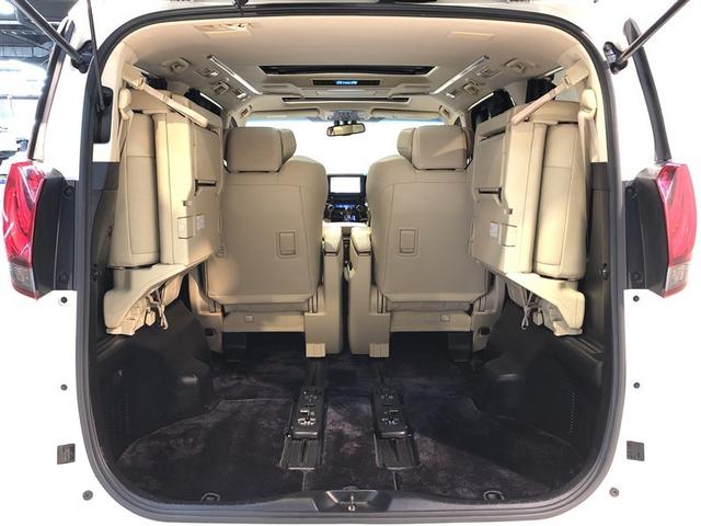 アルファードハイブリッド エグゼクティブラウンジ　サンル－フ　インテリジェントクリアランスソナー　地デジＴＶ　両側電動スライドドア　黒革シート　バックモニタ－　ＬＥＤライト　アイドリングストップ　横滑り防止機能　４ｗｄ　３列シート　Ｐシート　ＥＴＣ（35枚目）