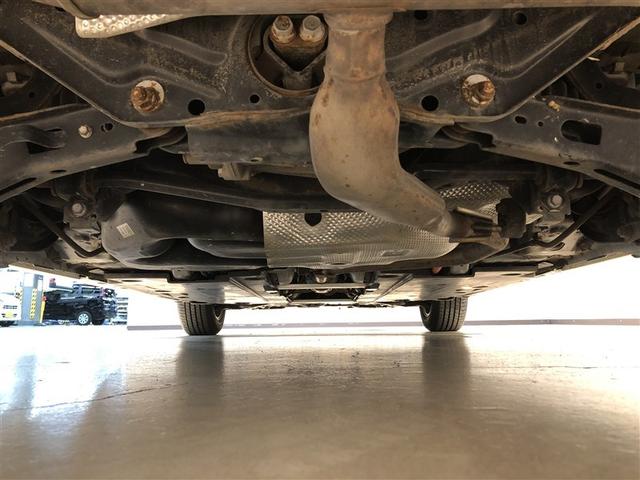 プリウス S 衝突軽減 4wd エアコン LEDヘッドライト ナビ バックガイドモニター クルコン 寒冷地仕様 ETC車載器 盗難防止システム メモリナビ パワーステアリング AC100V カーテンエアバック(9枚目)