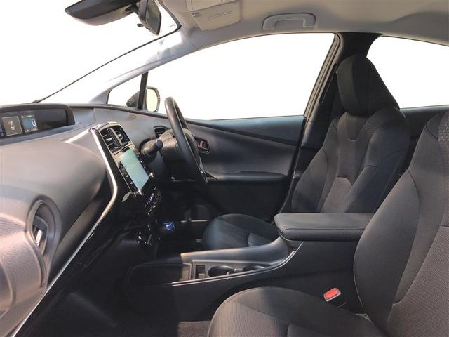 プリウス S 衝突軽減 4wd エアコン LEDヘッドライト ナビ バックガイドモニター クルコン 寒冷地仕様 ETC車載器 盗難防止システム メモリナビ パワーステアリング AC100V カーテンエアバック(10枚目)