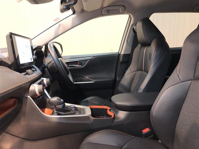 ＲＡＶ４ アドベンチャー　リヤカメラ　寒冷地　アルミ　クルーズＣ　ＬＥＤライト　イモビ　地デジ　ＥＳＣ　スマキー　ＰＳ　ＥＴＣ付き　エアコン　４ＷＤ車　電動パワーシート　パワーウインドウ　サイドエアバッグ　ＡＢＳ　キーレス（10枚目）