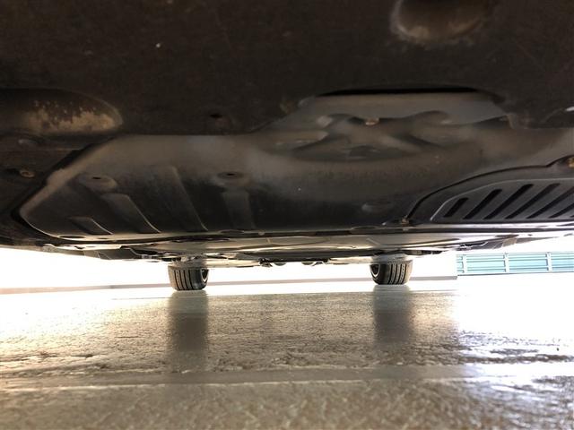 クラウンハイブリッド ＲＳアドバンス　Ｆｏｕｒ　バックモニター　衝突軽減　横滑防止装置　フルセグテレビ　エアコン　ＬＥＤライト　ナビ＆ＴＶ　オートクルーズ　ドライブレコーダー　スマートキー　電動シート　キーレス　サイドエアバッグ　ＤＶＤ　メモリナビ（9枚目）