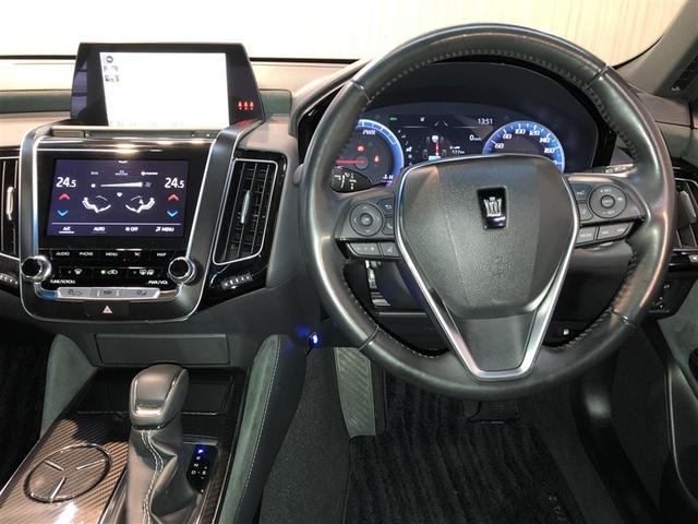 クラウンハイブリッド ＲＳアドバンス　Ｆｏｕｒ　バックモニター　衝突軽減　横滑防止装置　フルセグテレビ　エアコン　ＬＥＤライト　ナビ＆ＴＶ　オートクルーズ　ドライブレコーダー　スマートキー　電動シート　キーレス　サイドエアバッグ　ＤＶＤ　メモリナビ（17枚目）