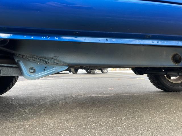 ジムニー ＸＣ　リフトアップ．走行４９０００キロ（9枚目）