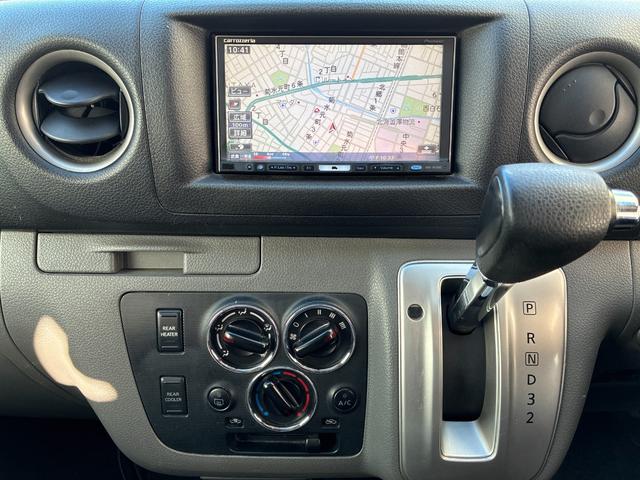 ＮＶ３５０キャラバンバン ロングプレミアムＧＸターボ　ディーゼル４ＷＤＬＩＮＫＳベッドＫＩＴスライドフロア付きファブレスバンデミックアルミイーグルナスカホワイトレターＬＴタイヤプッシュスタートスマートキーバレンティーＬＥＤテール（17枚目）