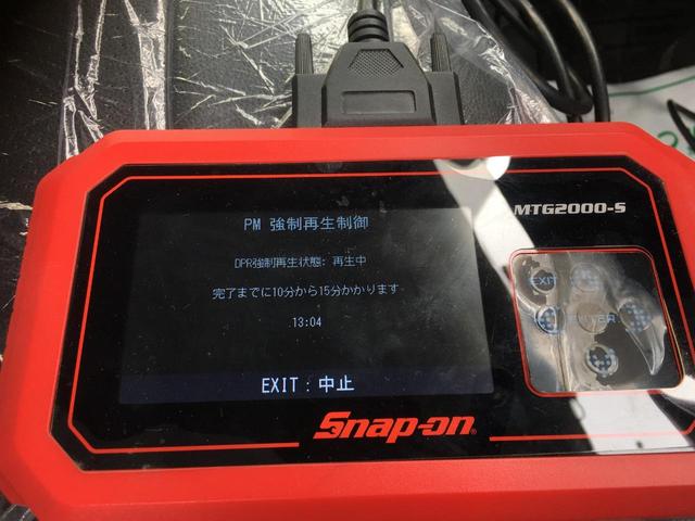 ハイエースバン 　ＴＥＣＳ特装ベース８ナンバーキャンピングリチウムオインサブバッテリー２０００Ｗパワーインバーター６人乗り変更済み車中泊仕様床貼り施工車　ロングハイルーフキャロライン　キャンパーディーゼルターボ４ＷＤ（56枚目）