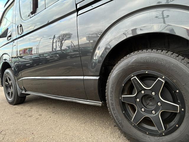 ハイエースバン スーパーGL 寒冷地仕様ツインバッテリー7型現行ブラックインナーLEDヘッドライトオフロード仕様トヨタ純正HDDナビカラーバックモニターカスタマインズ(10枚目)