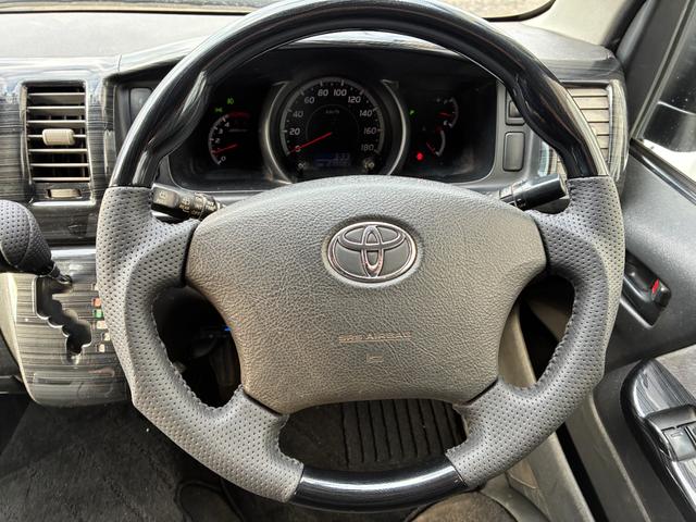 ハイエースバン スーパーGL 寒冷地仕様ツインバッテリー7型現行ブラックインナーLEDヘッドライトオフロード仕様トヨタ純正HDDナビカラーバックモニターカスタマインズ(16枚目)