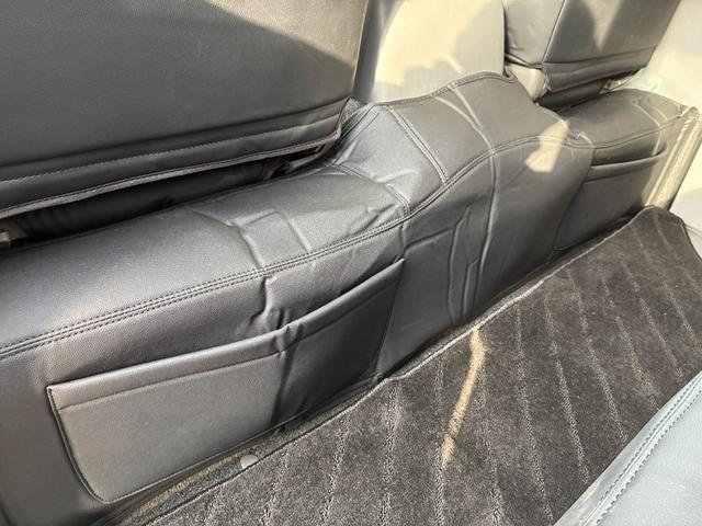 ハイエースバン スーパーGL 寒冷地仕様ツインバッテリー7型現行ブラックインナーLEDヘッドライトオフロード仕様トヨタ純正HDDナビカラーバックモニターカスタマインズ(23枚目)