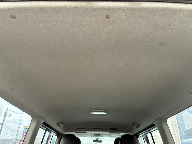 ハイエースバン スーパーGL 寒冷地仕様ツインバッテリー7型現行ブラックインナーLEDヘッドライトオフロード仕様トヨタ純正HDDナビカラーバックモニターカスタマインズ(27枚目)