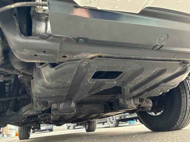 ハイエースバン スーパーGL 寒冷地仕様ツインバッテリー7型現行ブラックインナーLEDヘッドライトオフロード仕様トヨタ純正HDDナビカラーバックモニターカスタマインズ(32枚目)