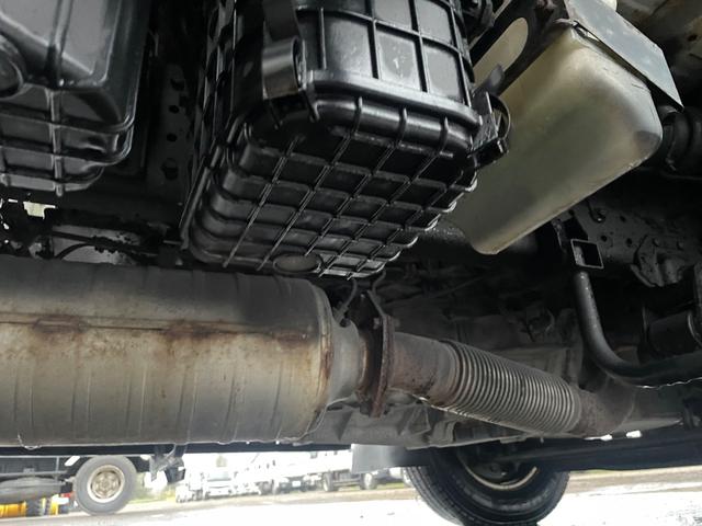 キャンター ２．８５ｔ積　Ｗキャブ超ロングワイド　ＡＴ　フル装備　Ｐ／Ｇ（17枚目）