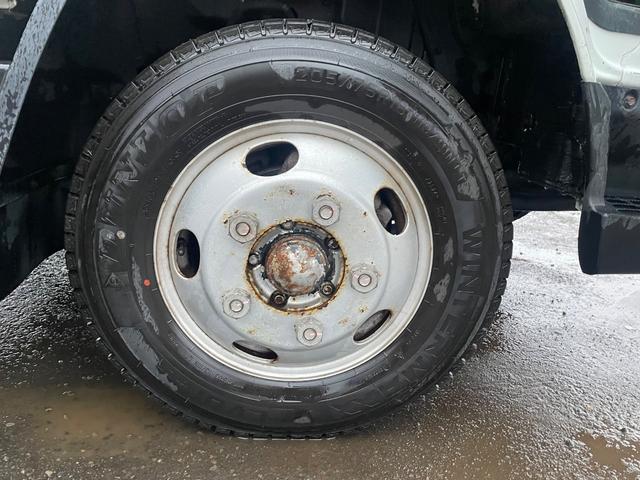 キャンター ２．８５ｔ積　Ｗキャブ超ロングワイド　ＡＴ　フル装備　Ｐ／Ｇ（19枚目）