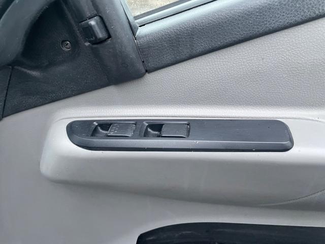 キャンター ２．８５ｔ積　Ｗキャブ超ロングワイド　ＡＴ　フル装備　Ｐ／Ｇ（21枚目）