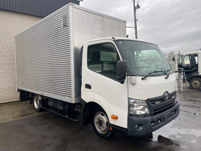 ダイナトラック ２ｔ積ワイドロング箱車４ＷＤ　５ＭＴ　フル装備　バックカメラ（3枚目）
