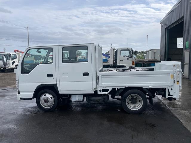 エルフトラック １．５ｔ積　Ｗキャブ　４ＷＤ　垂直式Ｐ／Ｇ　ＡＴ　フル装備（8枚目）