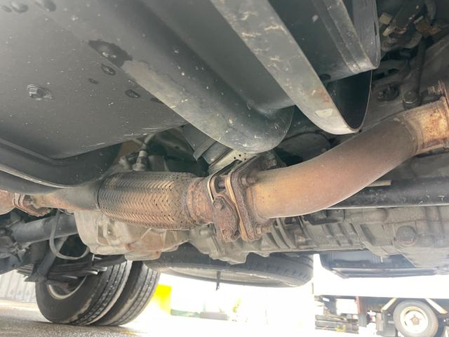 エルフトラック １．５ｔ積　Ｗキャブ　４ＷＤ　垂直式Ｐ／Ｇ　ＡＴ　フル装備（12枚目）