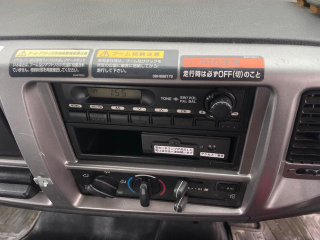 ヒノレンジャー ２．１ｔ積ロング　タダノ４段Ｒ／Ｃ　セルフ　６ＭＴ　フル装備（57枚目）