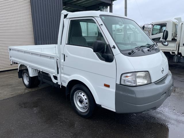 バネットトラック スーパーロー DX 1t積 平ボデー 4WD AT フル装備(3枚目)