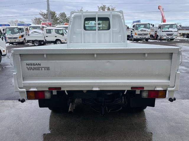 バネットトラック スーパーロー DX 1t積 平ボデー 4WD AT フル装備(6枚目)