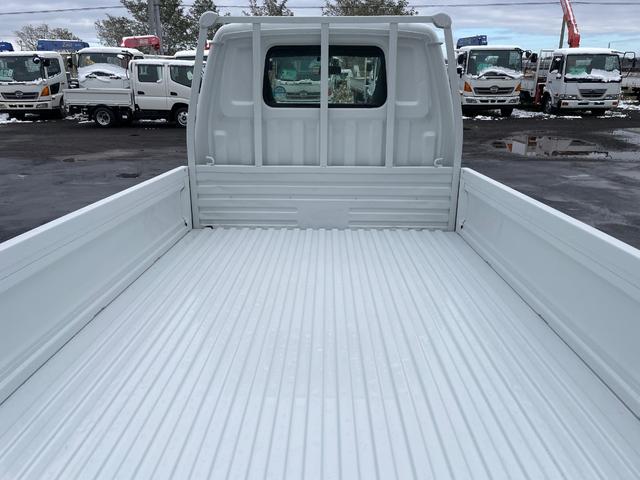 バネットトラック スーパーロー DX 1t積 平ボデー 4WD AT フル装備(9枚目)