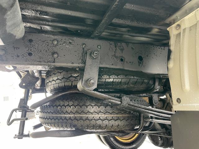 バネットトラック スーパーロー DX 1t積 平ボデー 4WD AT フル装備(17枚目)