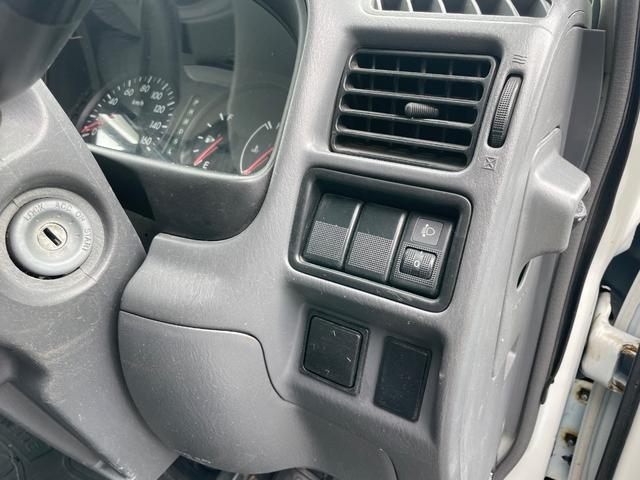 バネットトラック スーパーロー DX 1t積 平ボデー 4WD AT フル装備(22枚目)