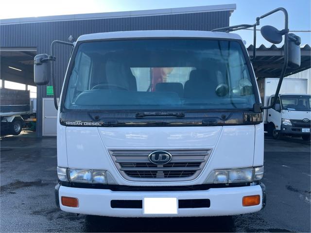 コンドル ３ｔ積ロング　ユニック４段Ｒ／Ｃ　６ＭＴ　フル装備　全塗装済（2枚目）