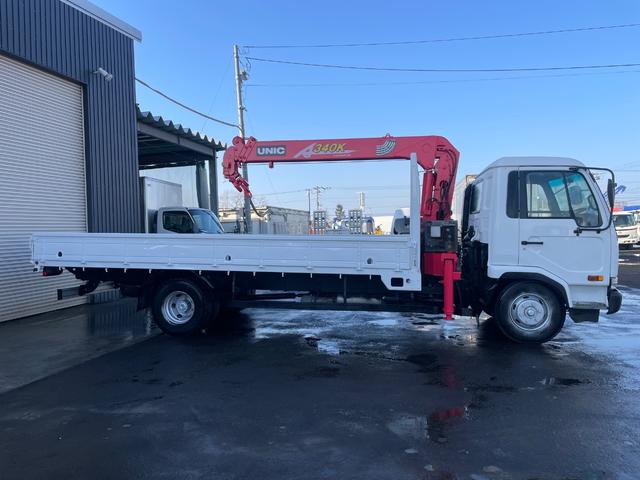 コンドル ３ｔ積ロング　ユニック４段Ｒ／Ｃ　６ＭＴ　フル装備　全塗装済（4枚目）