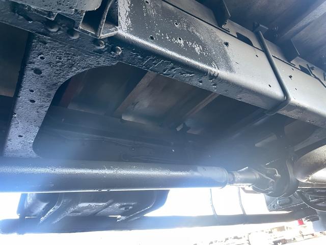 コンドル ３ｔ積ロング　ユニック４段Ｒ／Ｃ　６ＭＴ　フル装備　全塗装済（15枚目）