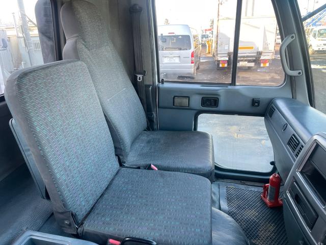 コンドル ３ｔ積ロング　ユニック４段Ｒ／Ｃ　６ＭＴ　フル装備　全塗装済（42枚目）